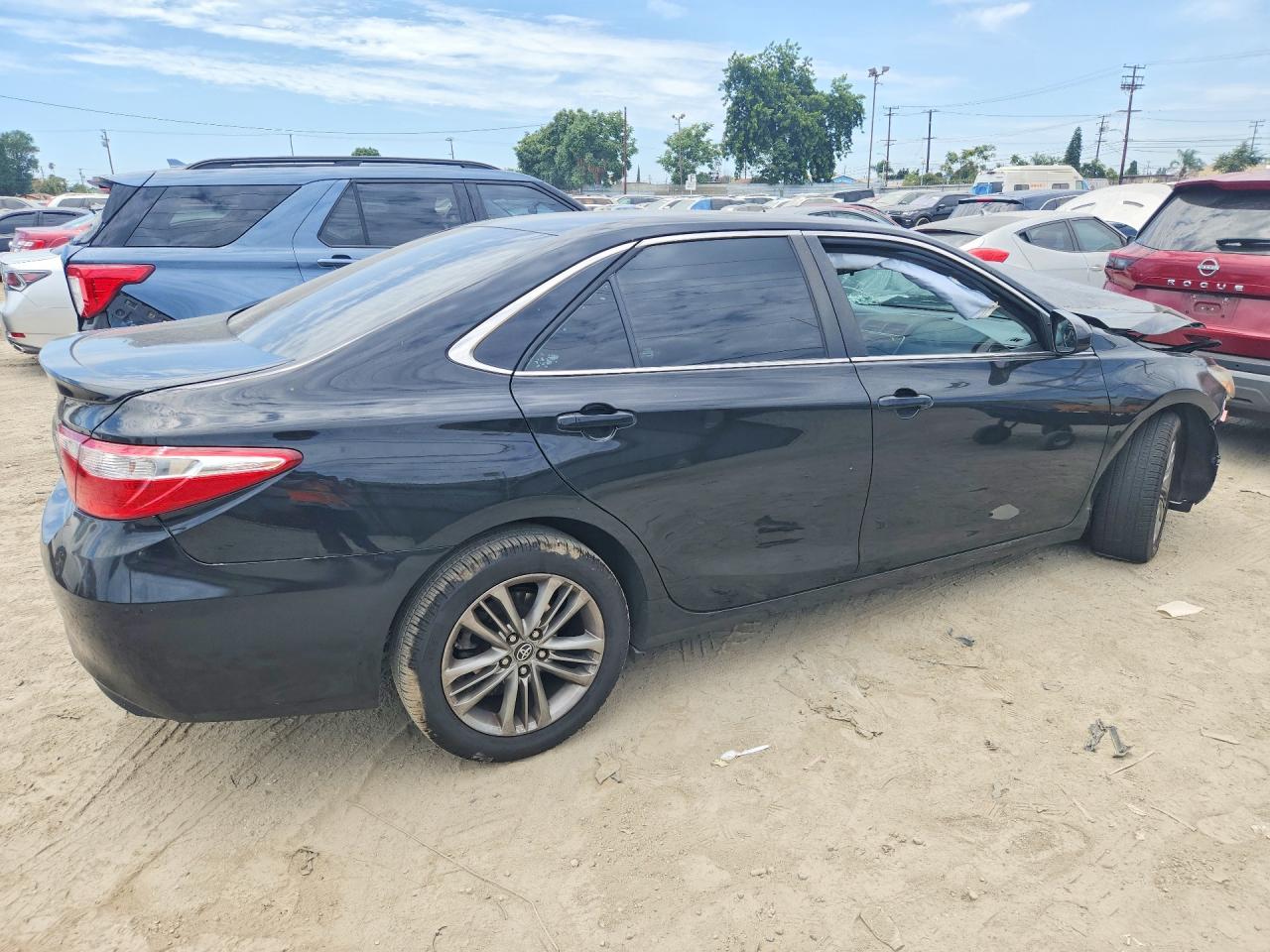 2016 TOYOTA CAMRY