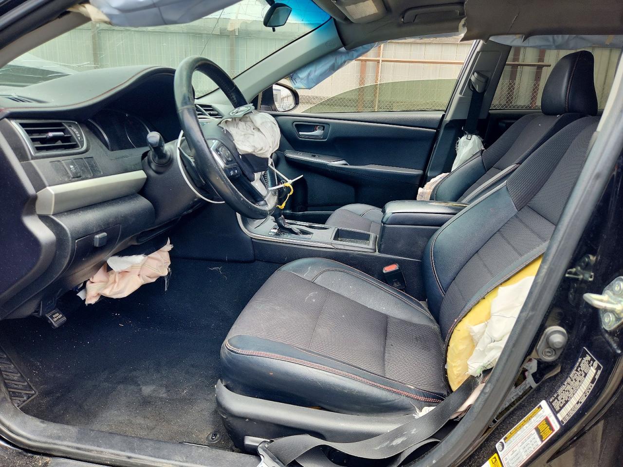 2016 TOYOTA CAMRY