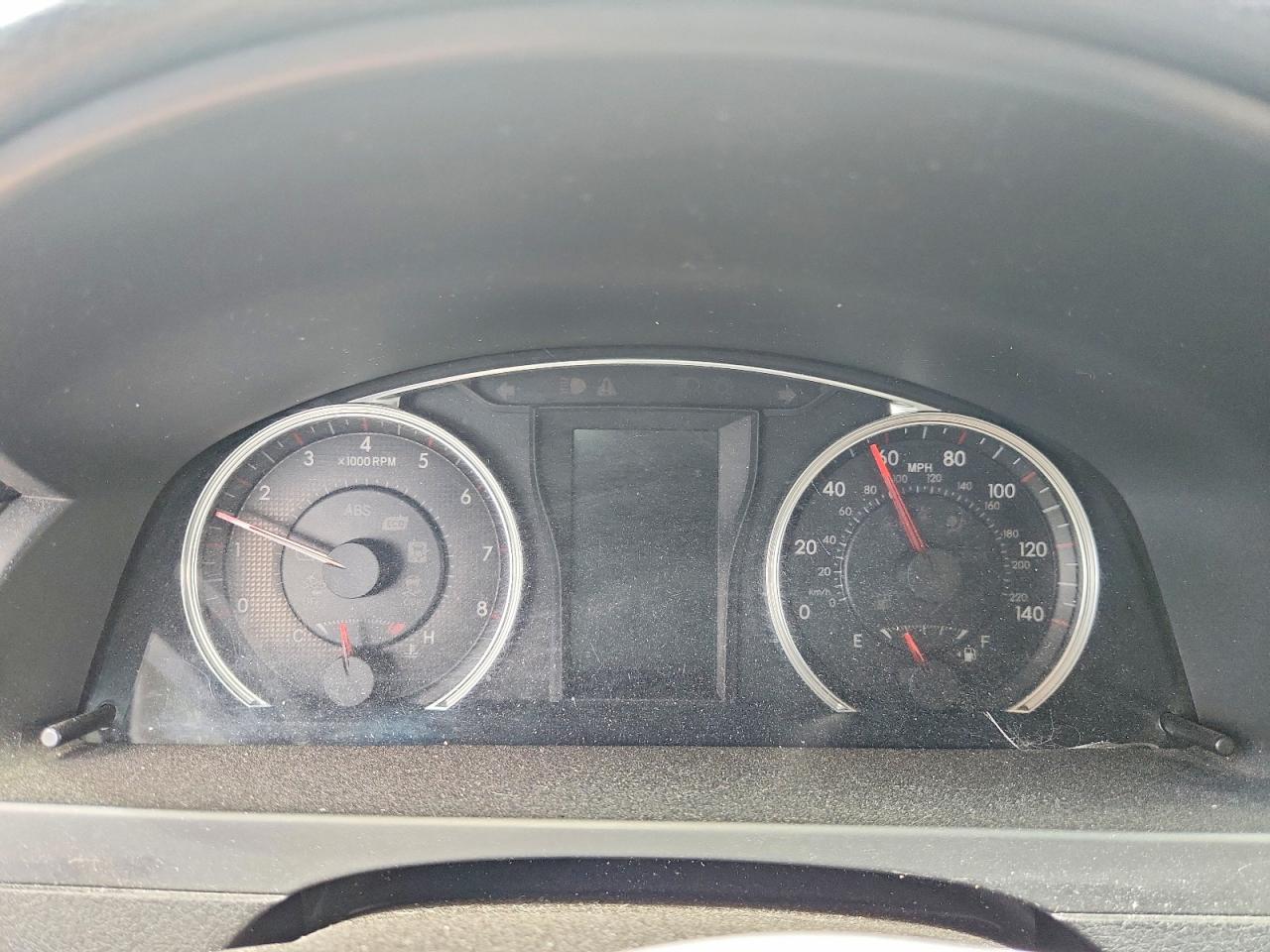 2016 TOYOTA CAMRY