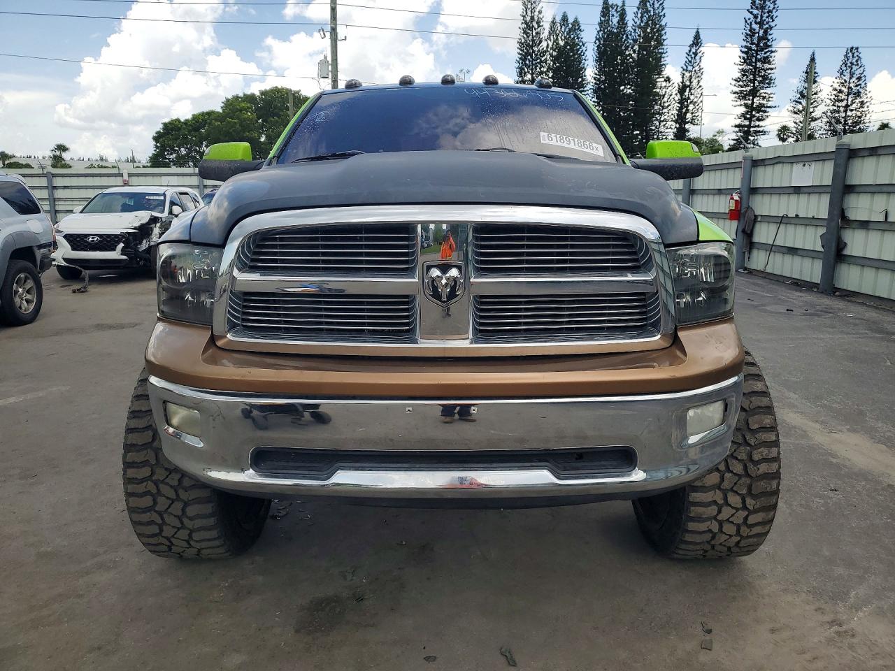 2011 DODGE RAM 1500