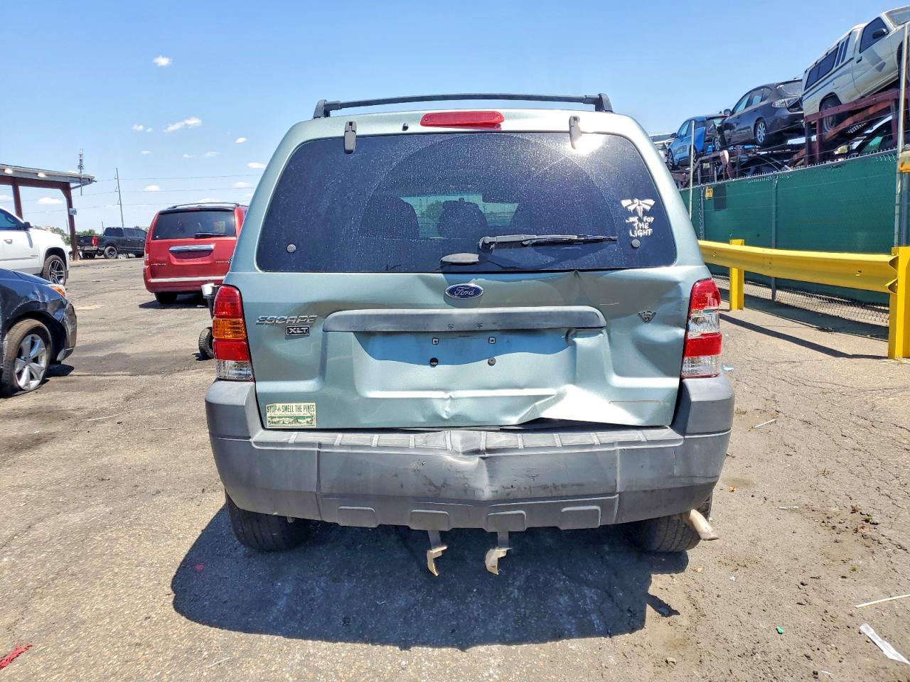 2005 FORD ESCAPE