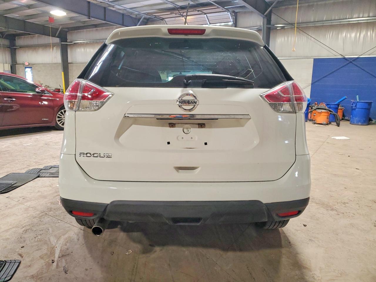 2016 NISSAN ROGUE