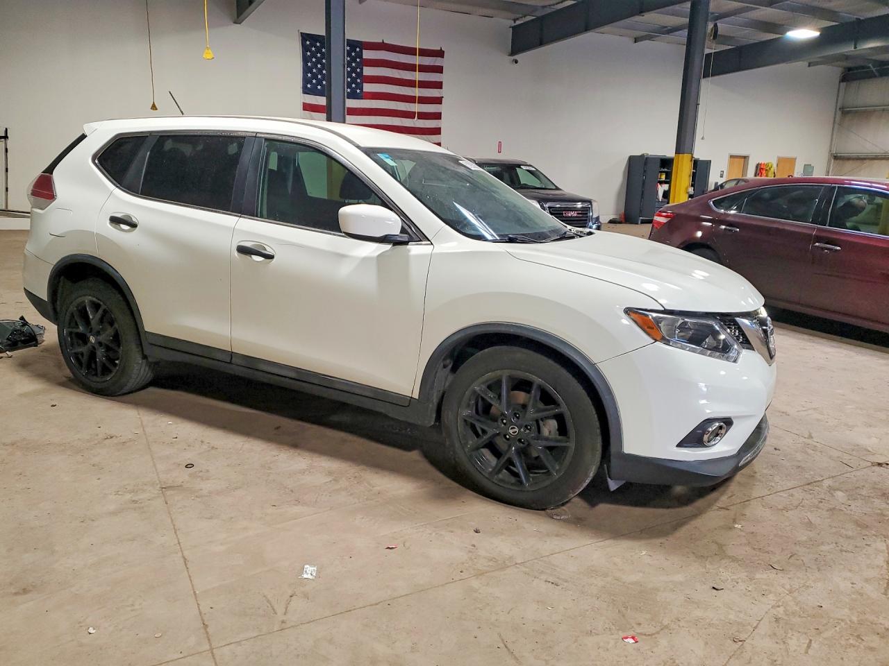 2016 NISSAN ROGUE