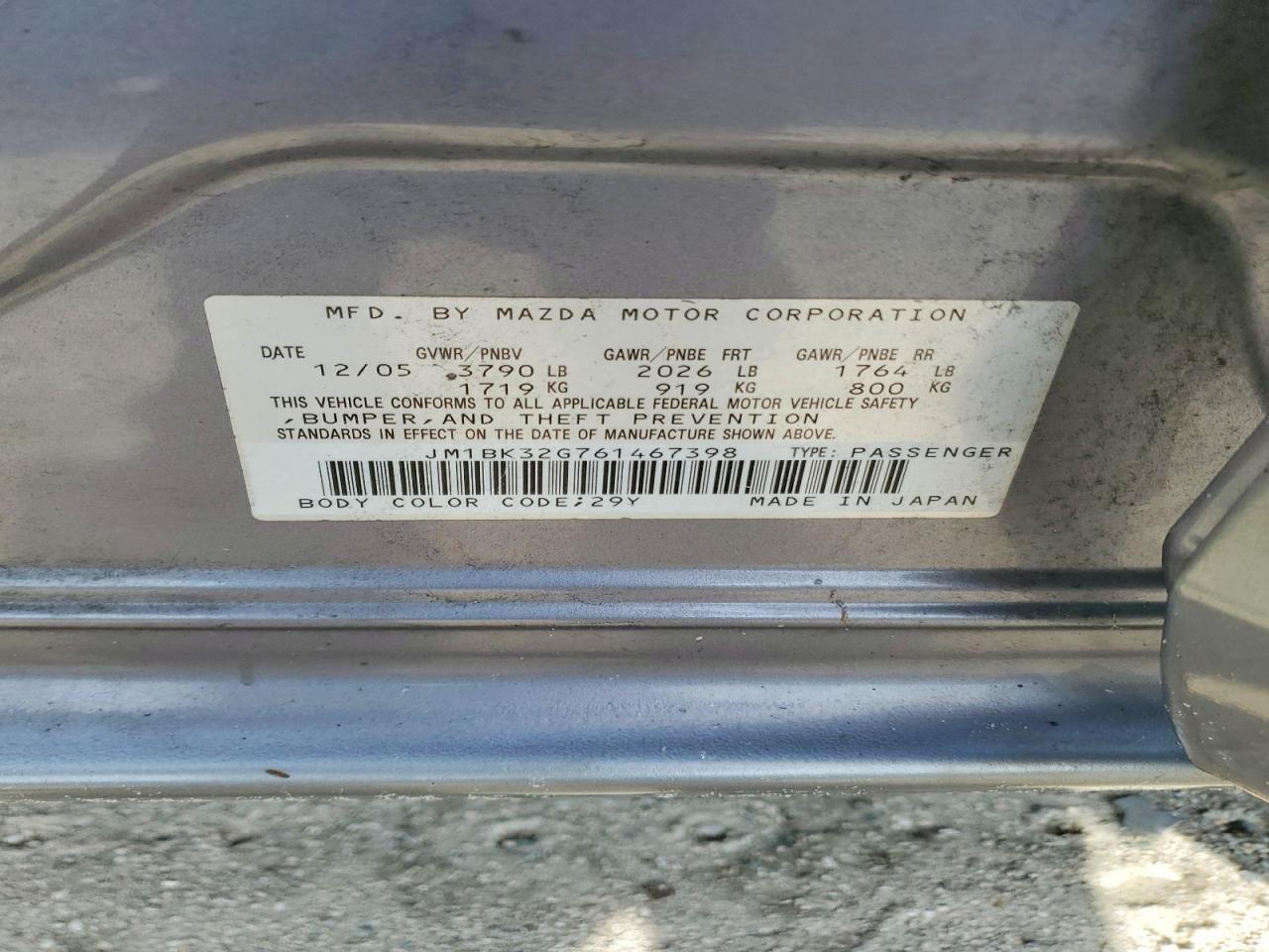 2006 MAZDA 3