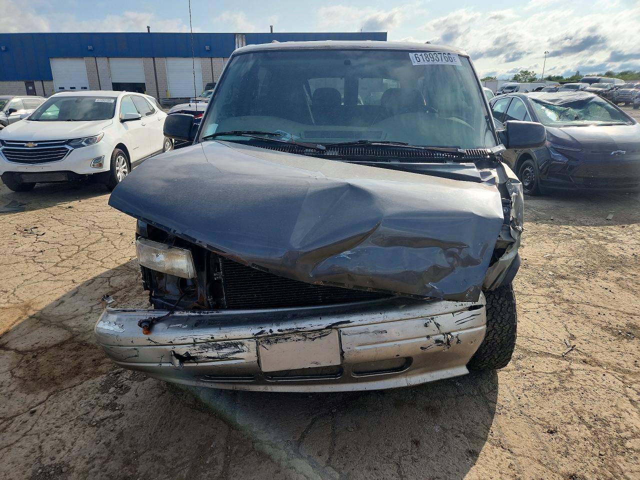 2000 CHEVROLET ASTRO