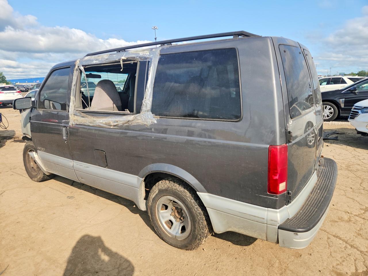 2000 CHEVROLET ASTRO