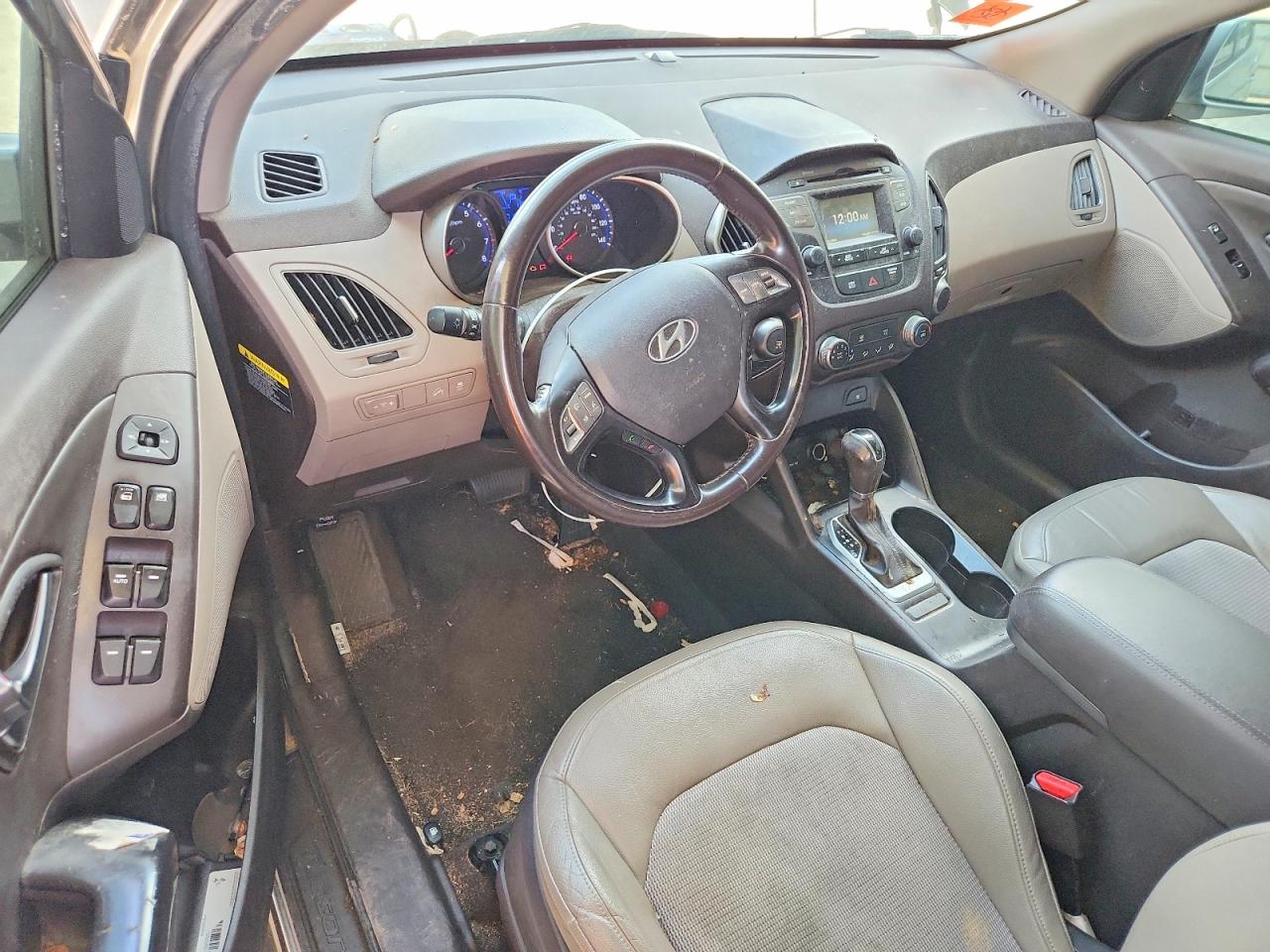 2014 HYUNDAI TUCSON