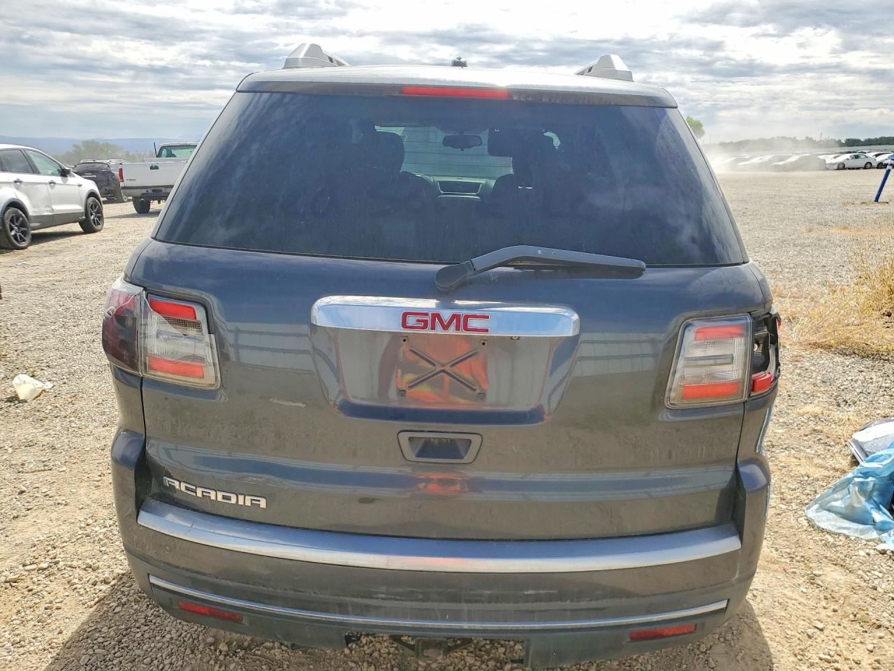 2013 GMC ACADIA