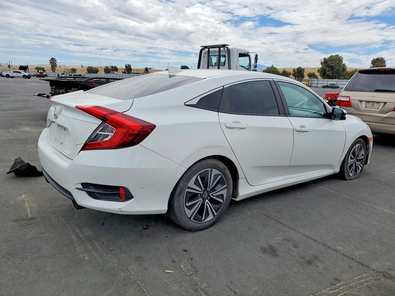 2018 HONDA CIVIC