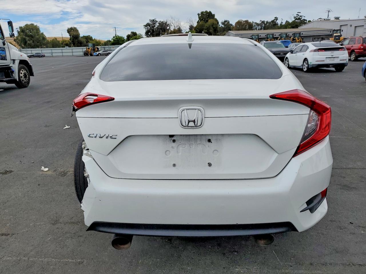 2018 HONDA CIVIC