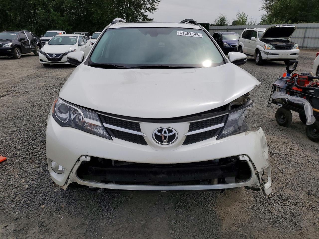 2015 TOYOTA RAV4