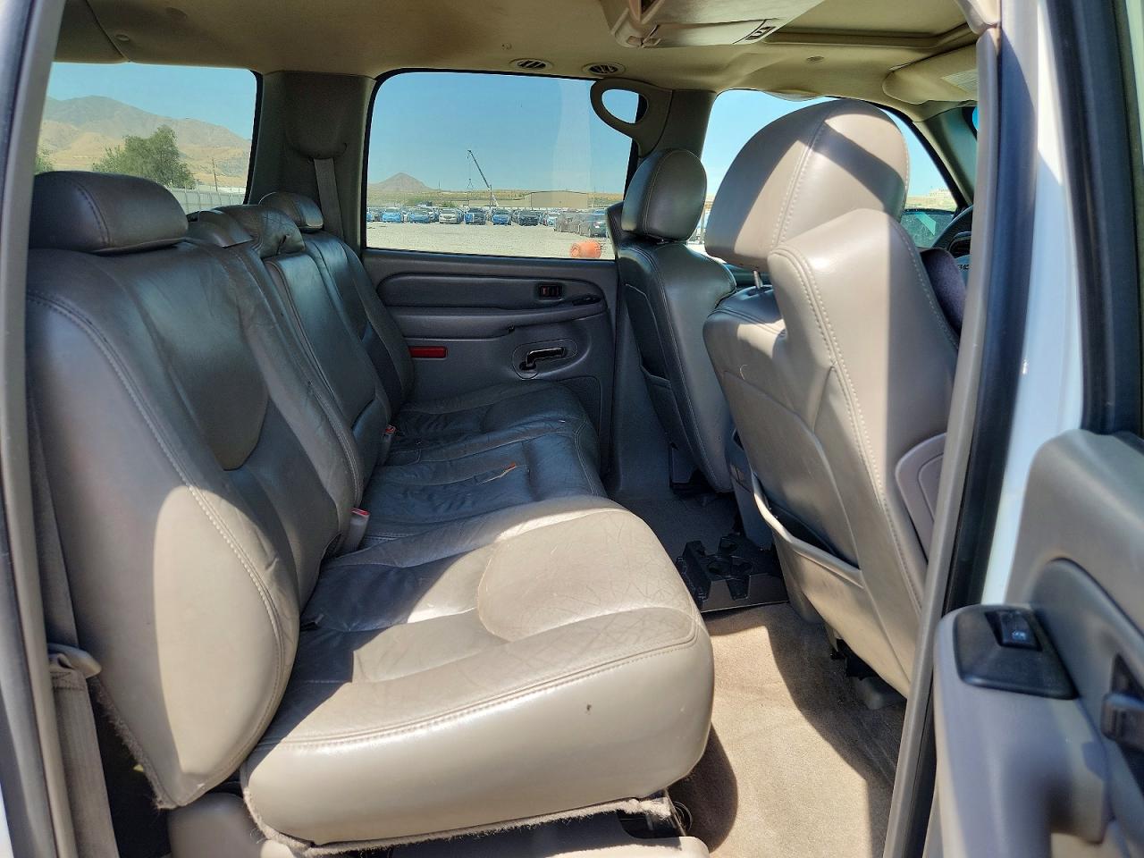 2005 GMC YUKON