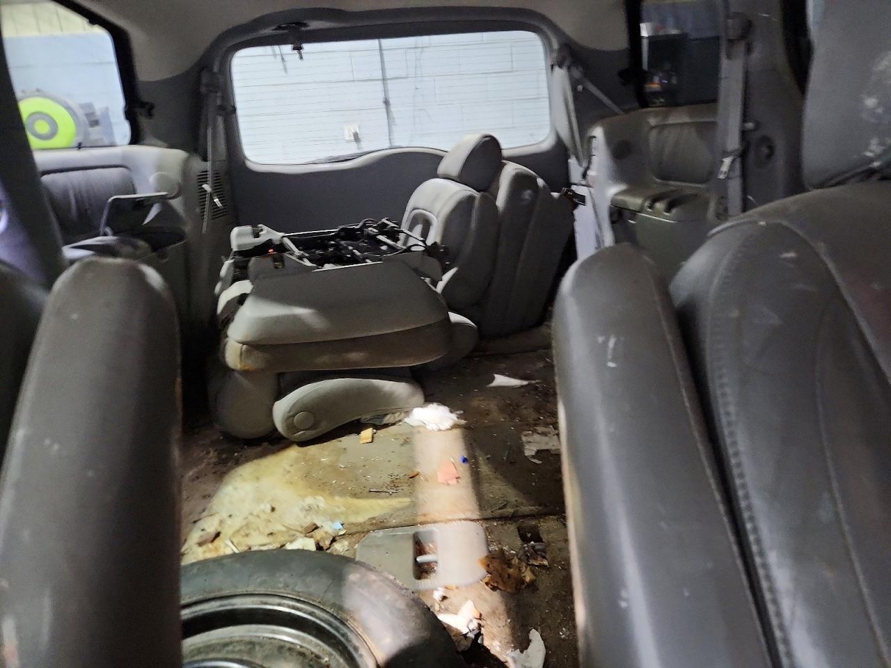 2005 TOYOTA SIENNA