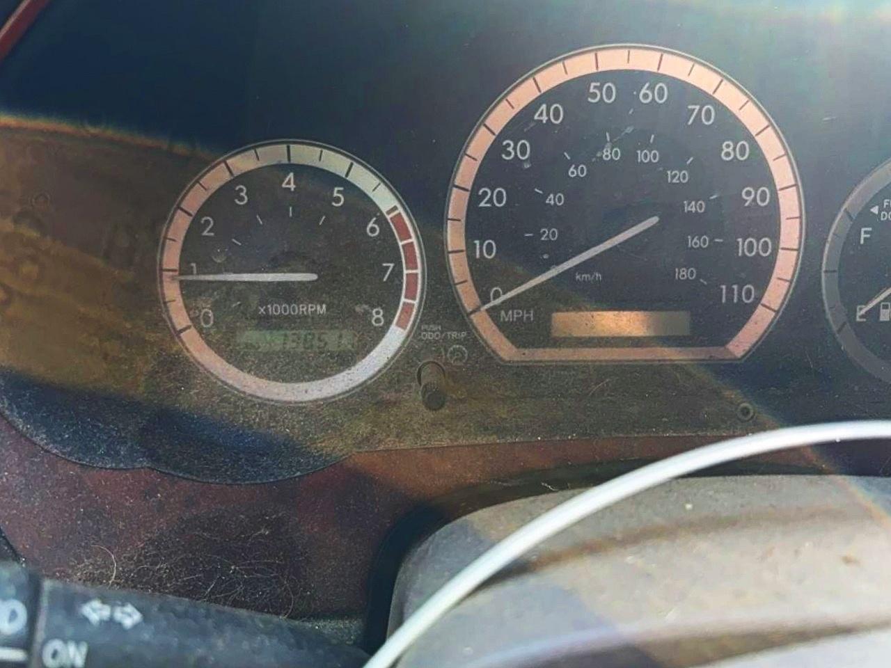 2005 TOYOTA SIENNA