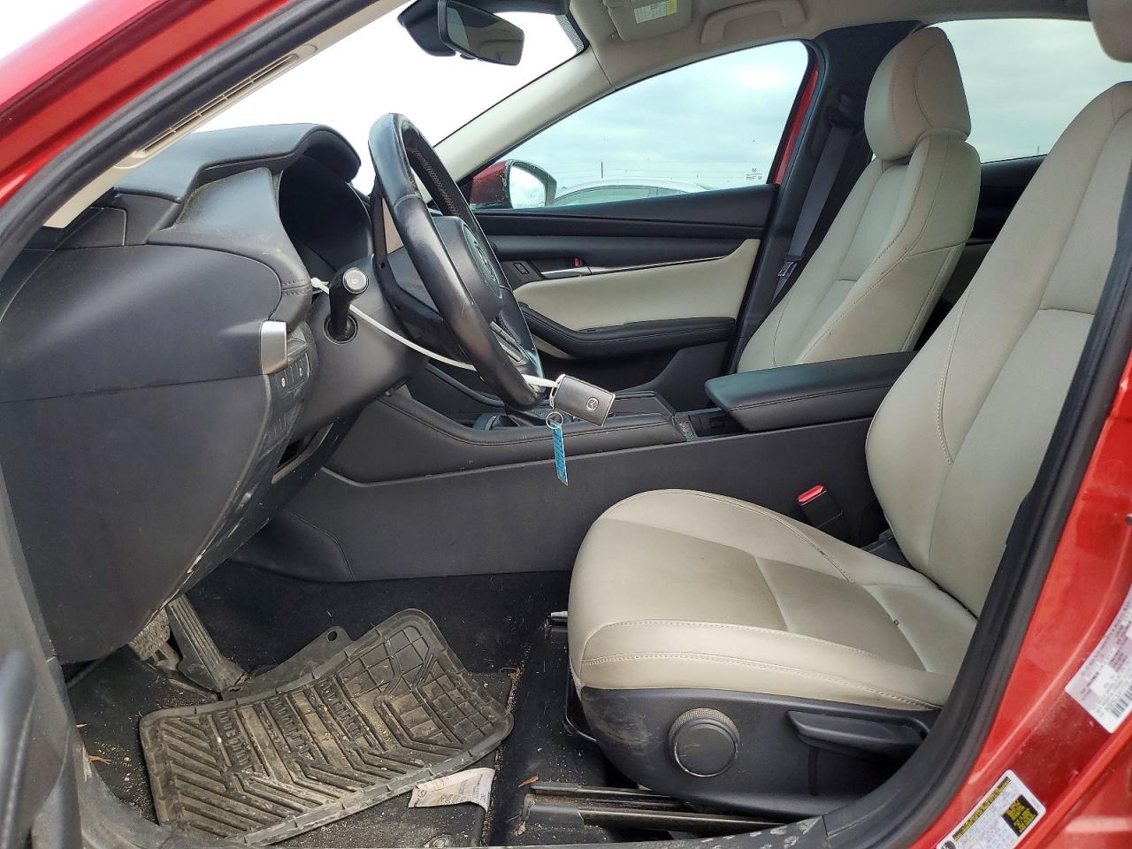2020 MAZDA 3