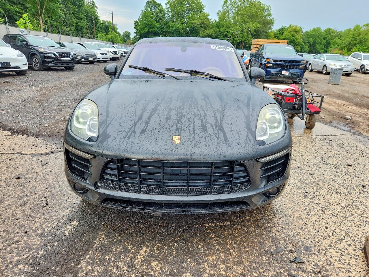 2015 PORSCHE MACAN