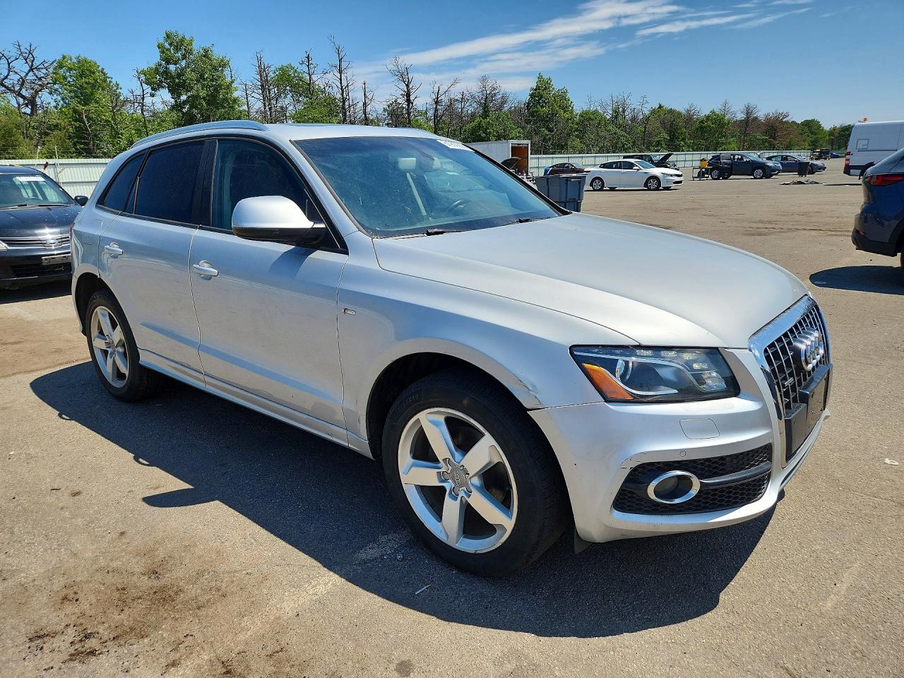 2012 AUDI Q5