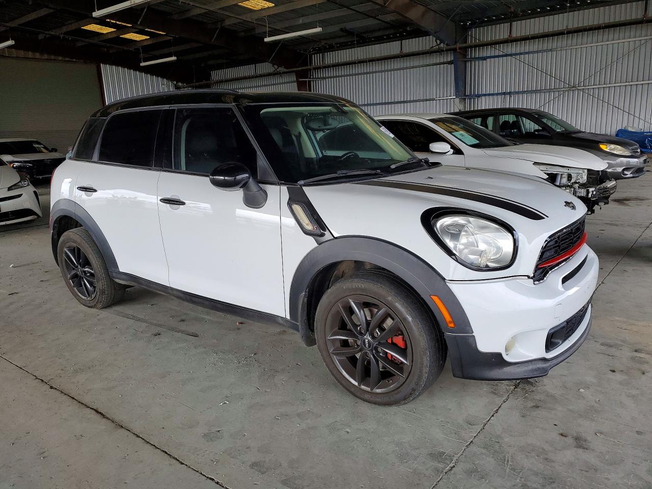 2014 MINI COOPER