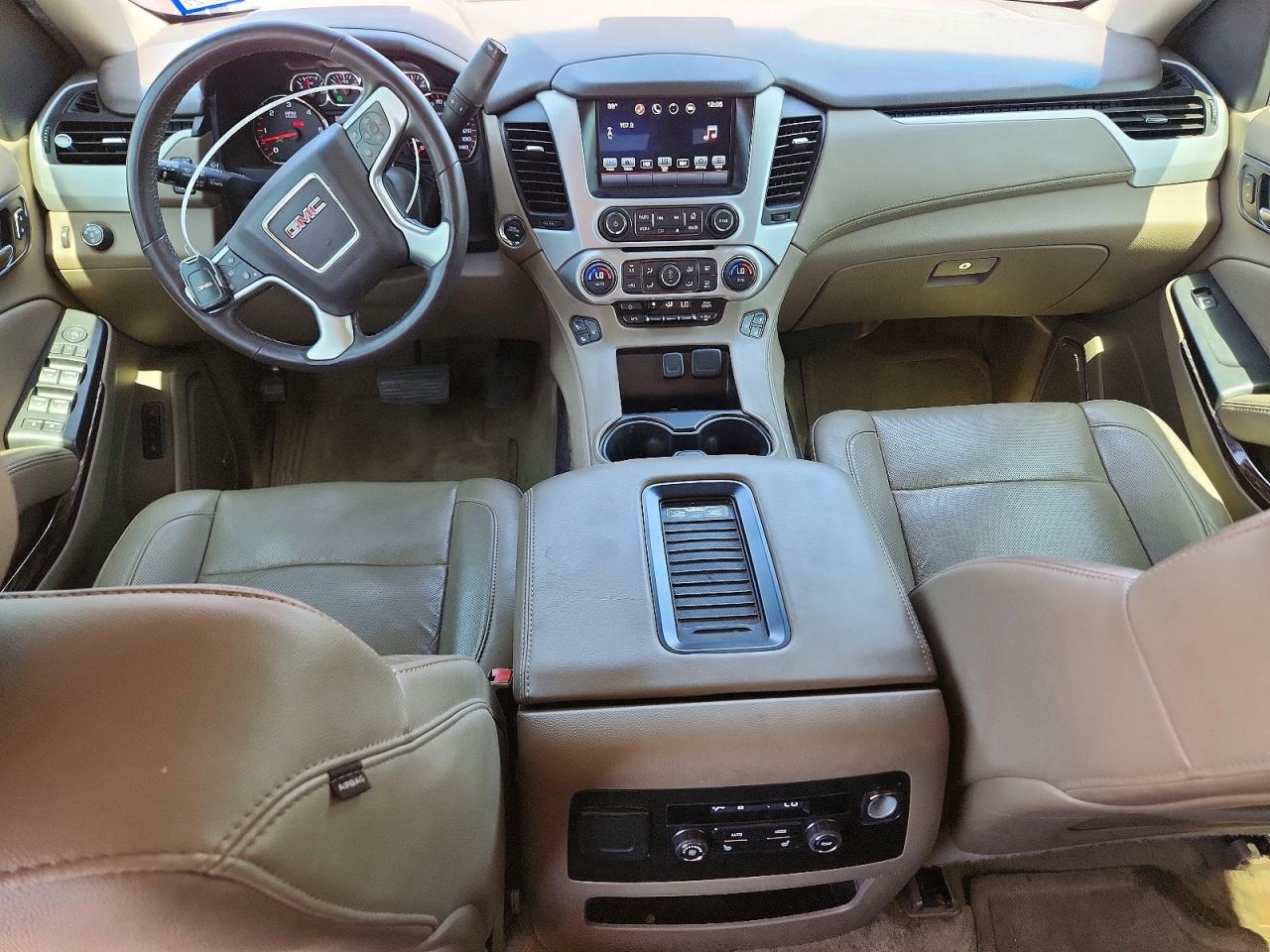 2016 GMC YUKON