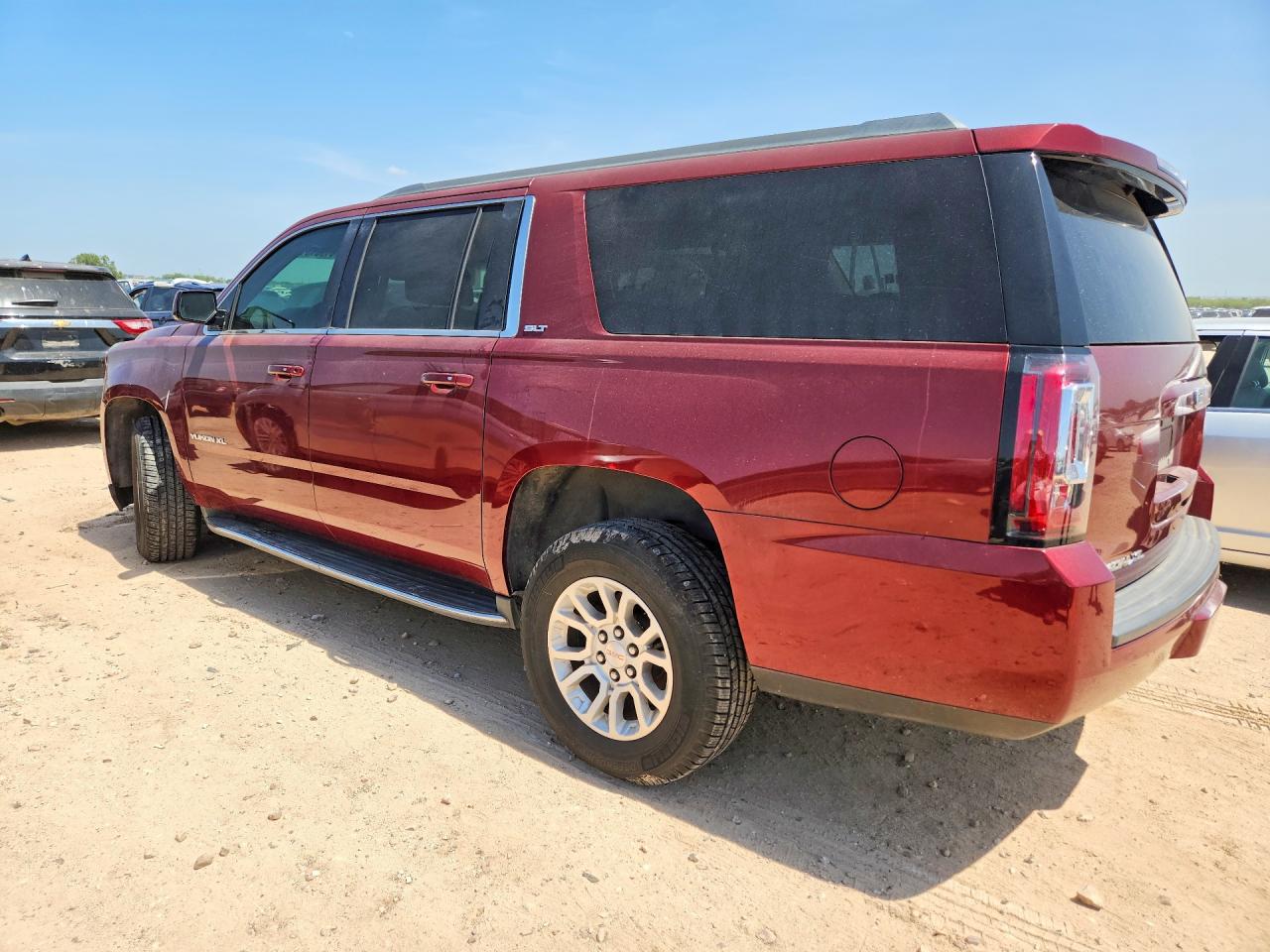 2016 GMC YUKON