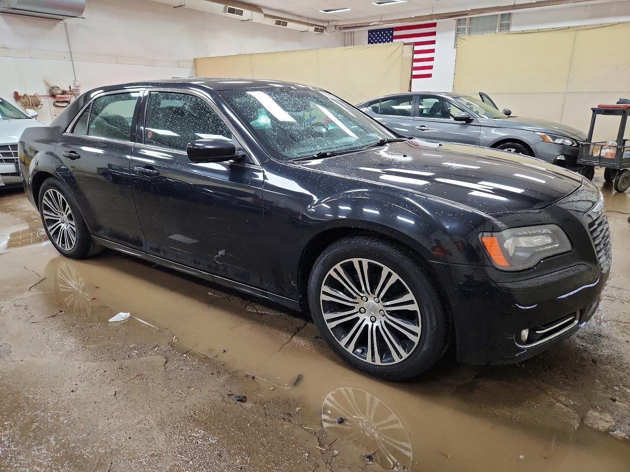 2014 CHRYSLER 300