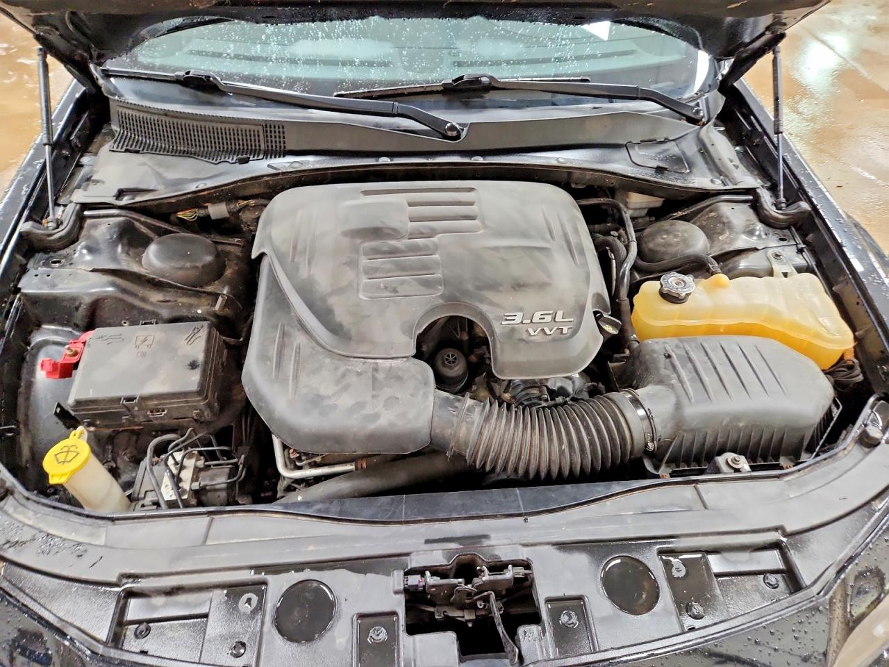 2014 CHRYSLER 300