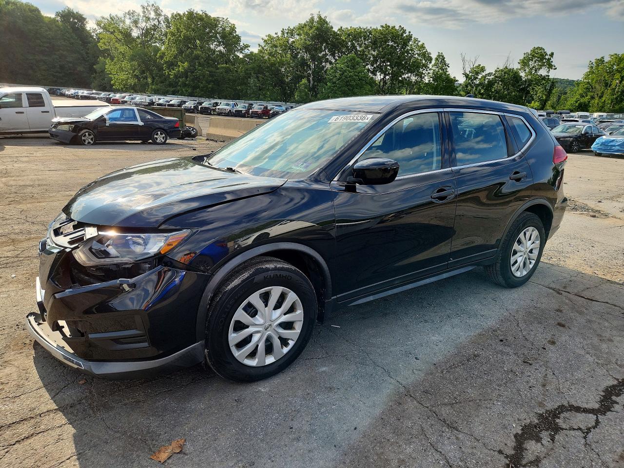 2017 NISSAN ROGUE