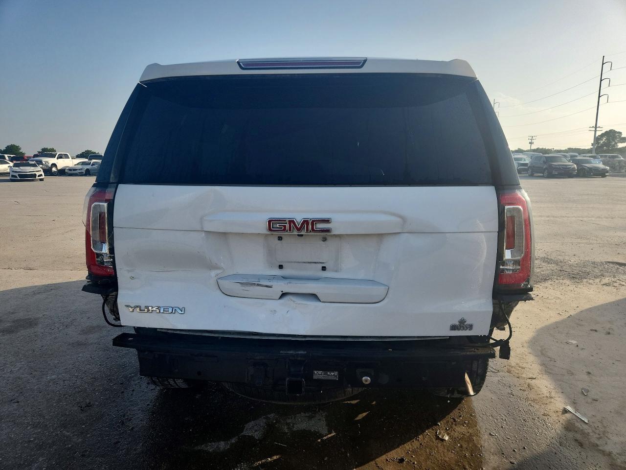 2015 GMC YUKON