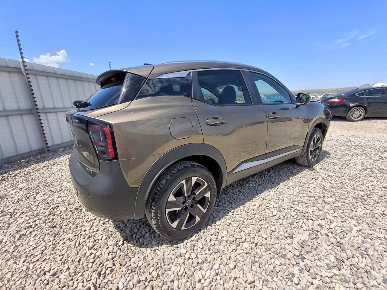 2026 NISSAN KICKS