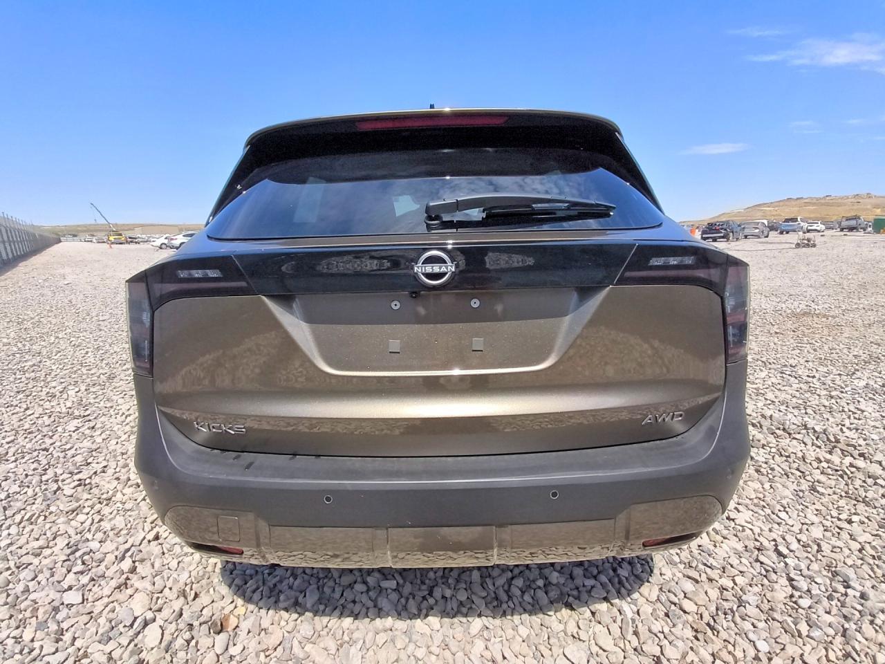 2026 NISSAN KICKS