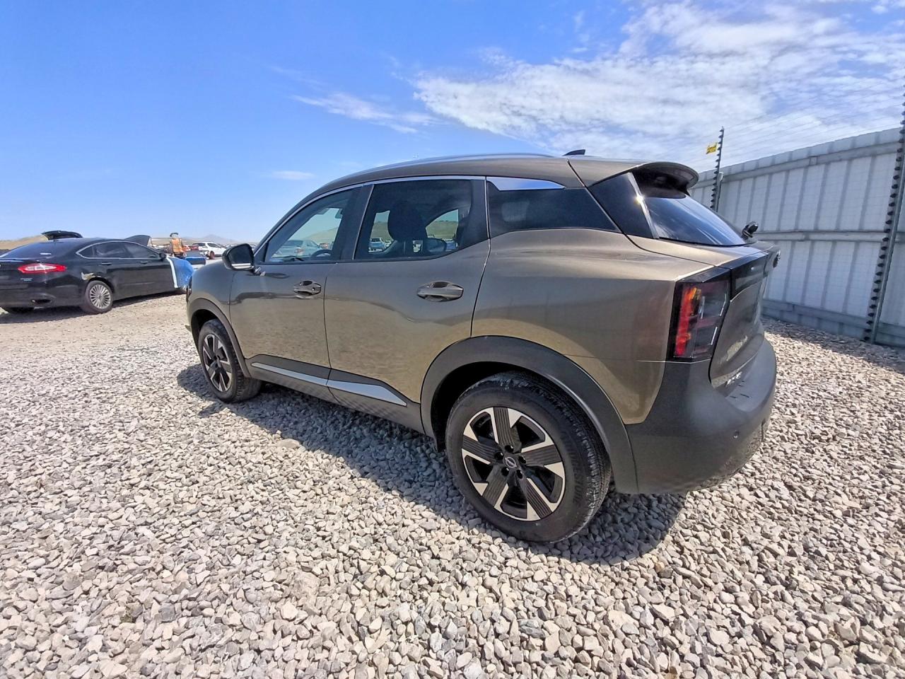 2026 NISSAN KICKS