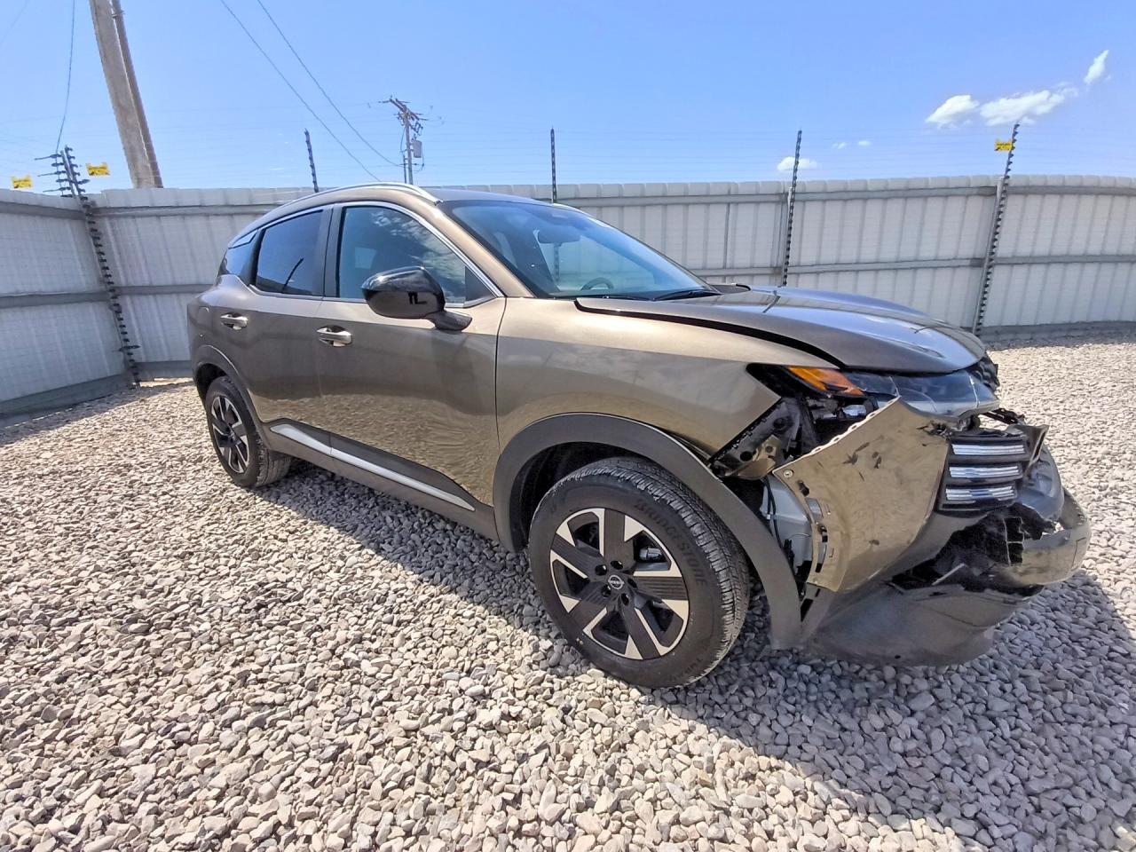 2026 NISSAN KICKS