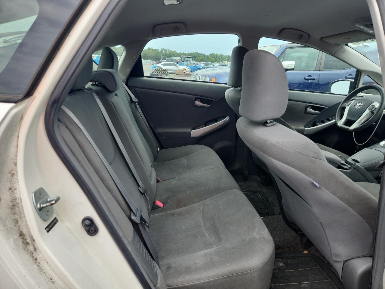 2011 TOYOTA PRIUS