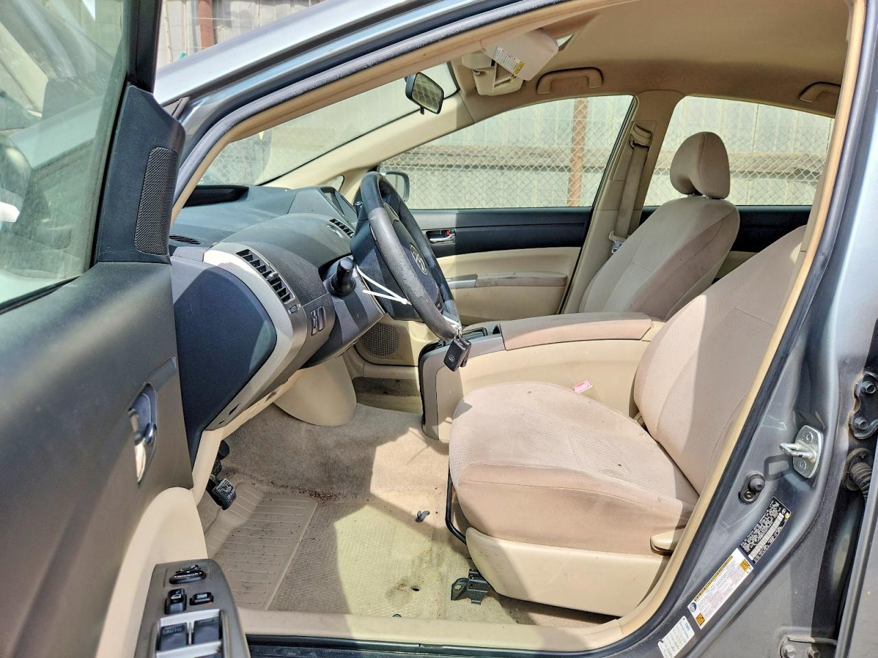 2004 TOYOTA PRIUS
