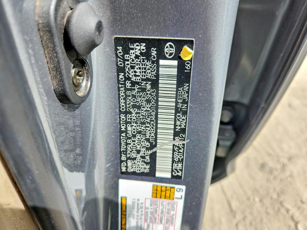 2004 TOYOTA PRIUS