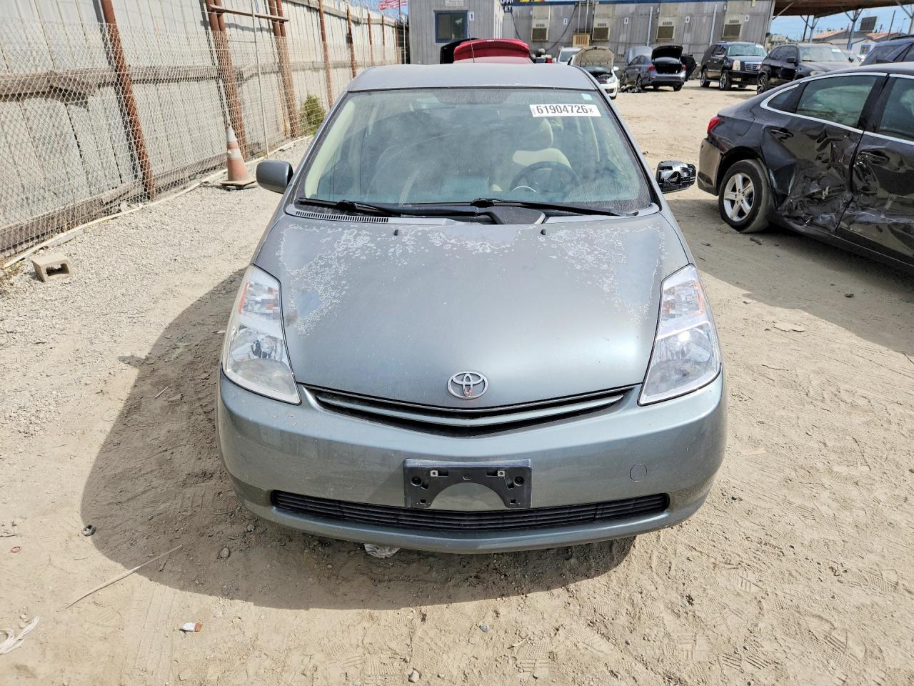 2004 TOYOTA PRIUS