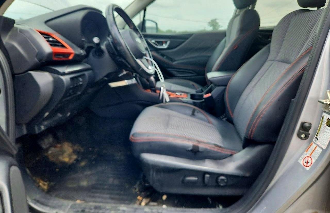 2019 SUBARU FORESTER