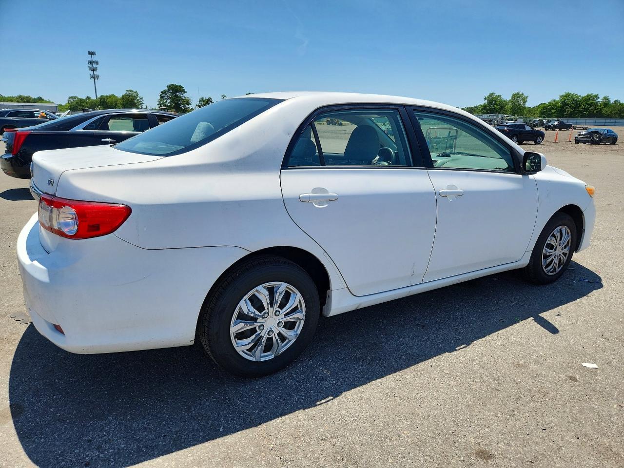 2011 TOYOTA COROLLA