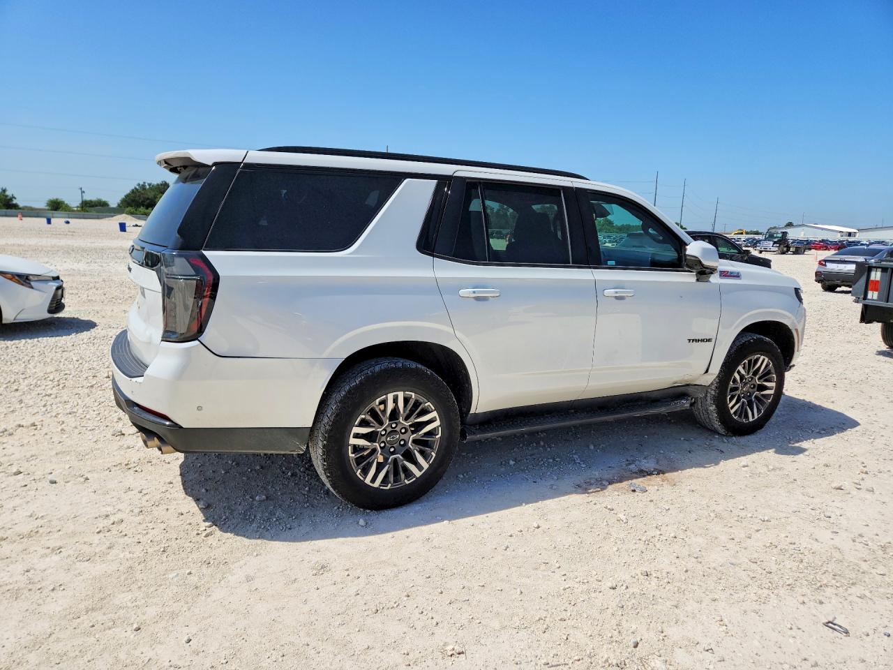 2025 CHEVROLET TAHOE