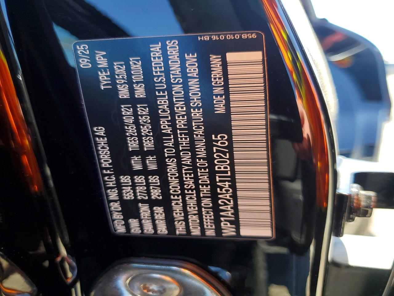 2026 PORSCHE MACAN