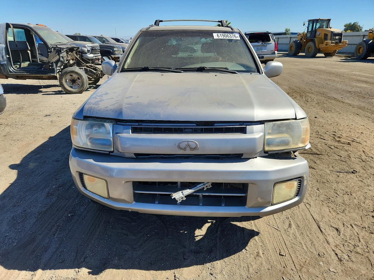 2001 INFINITI QX4