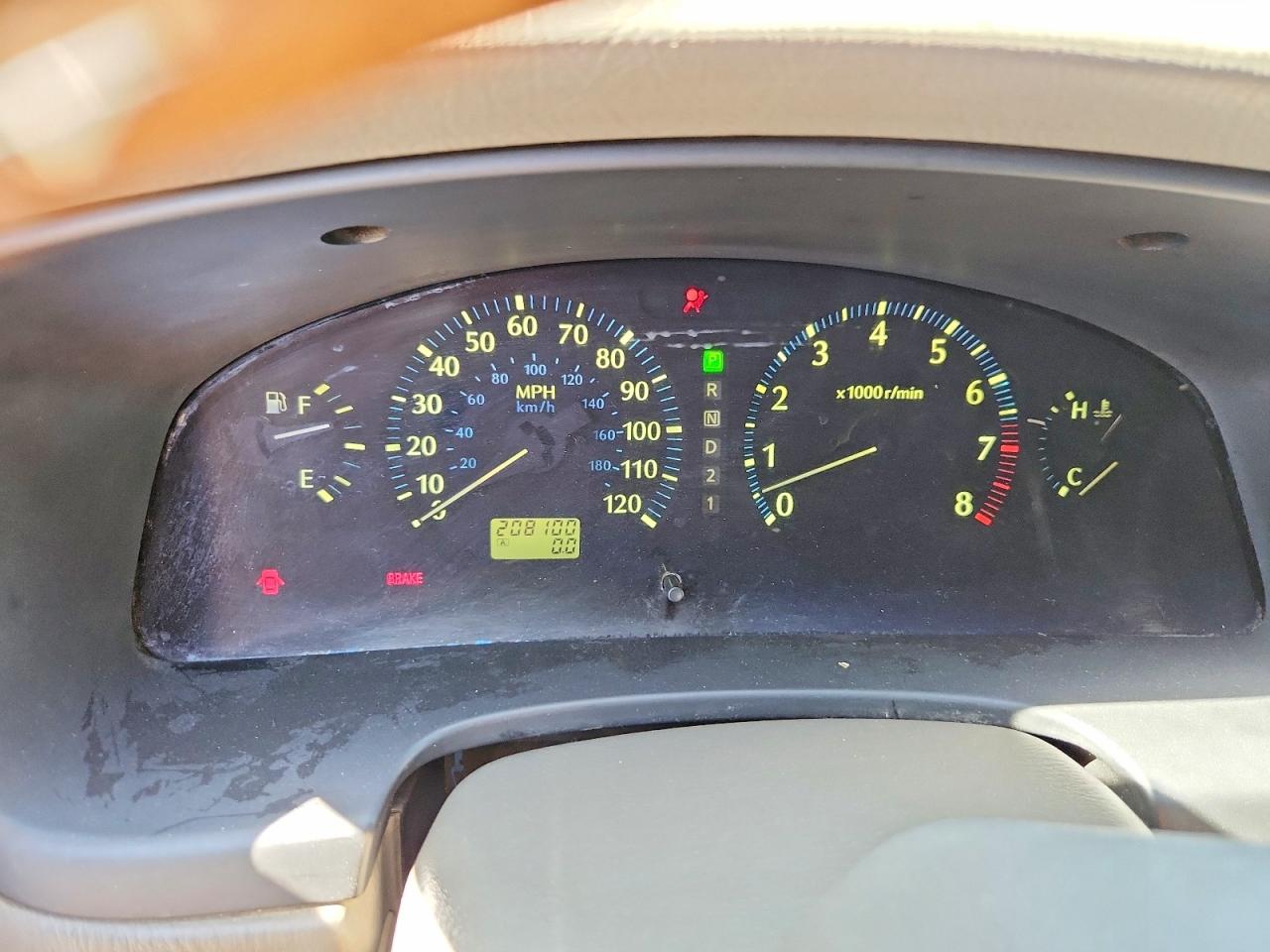 2001 INFINITI QX4