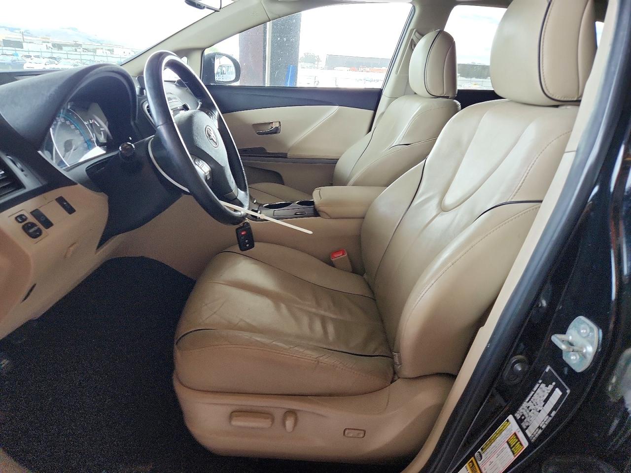 2010 TOYOTA VENZA