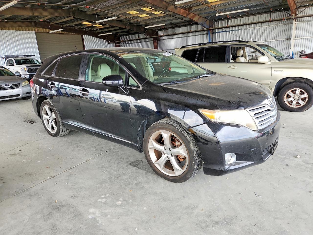 2010 TOYOTA VENZA