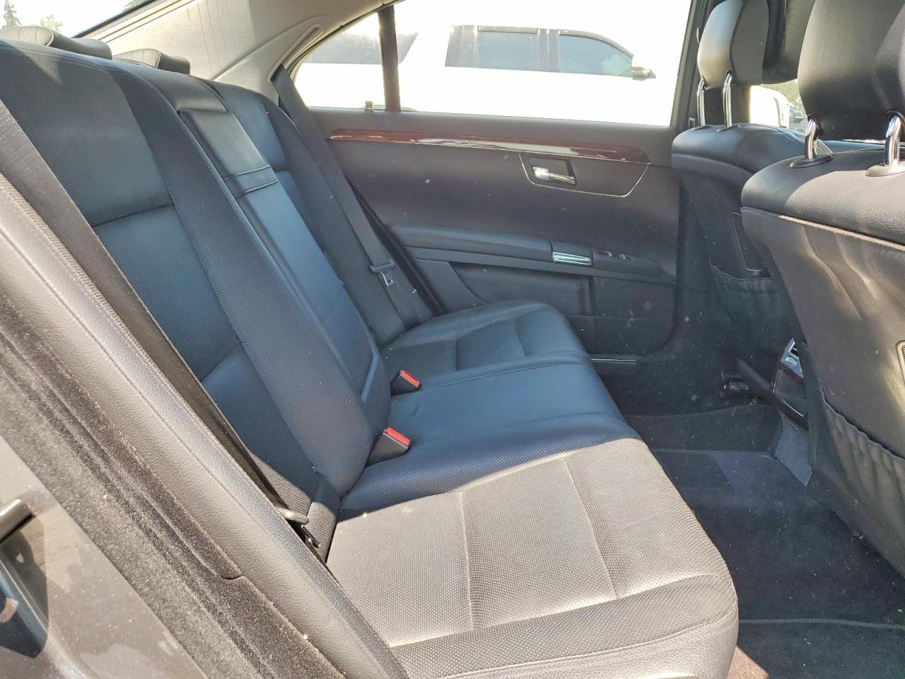 2010 MERCEDES-BENZ S-CLASS