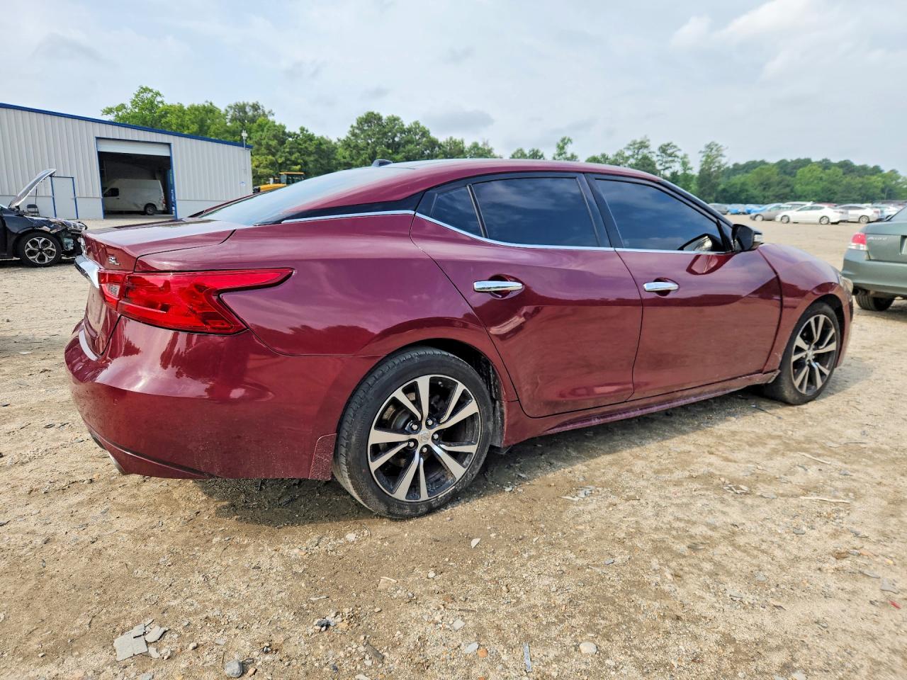2018 NISSAN MAXIMA