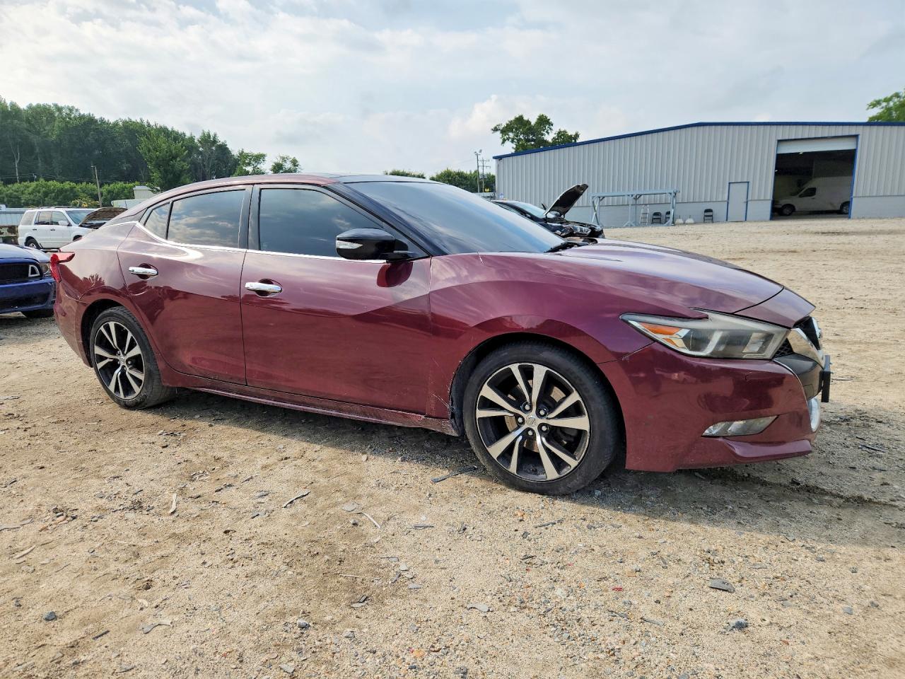 2018 NISSAN MAXIMA