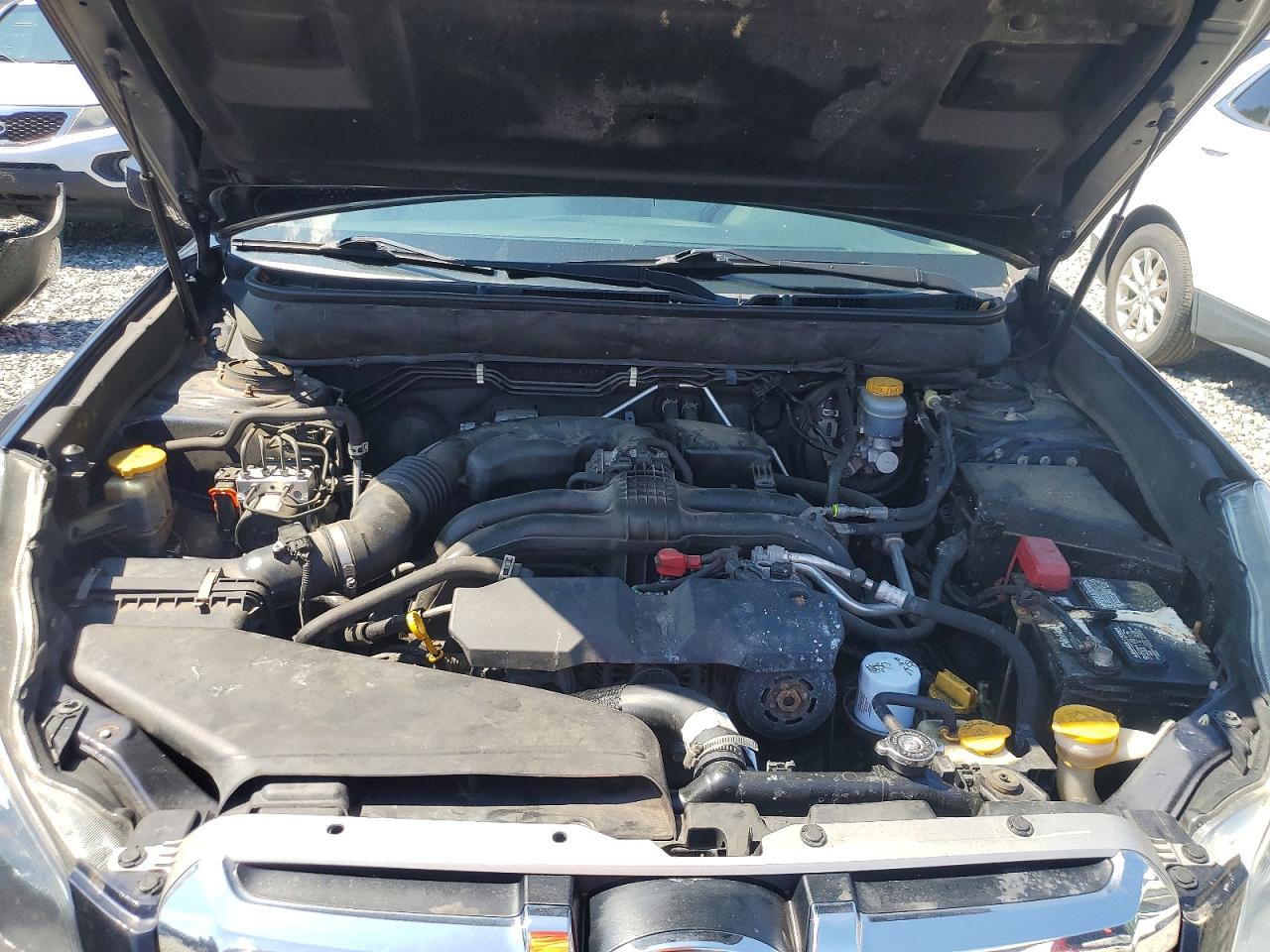 2014 SUBARU OUTBACK