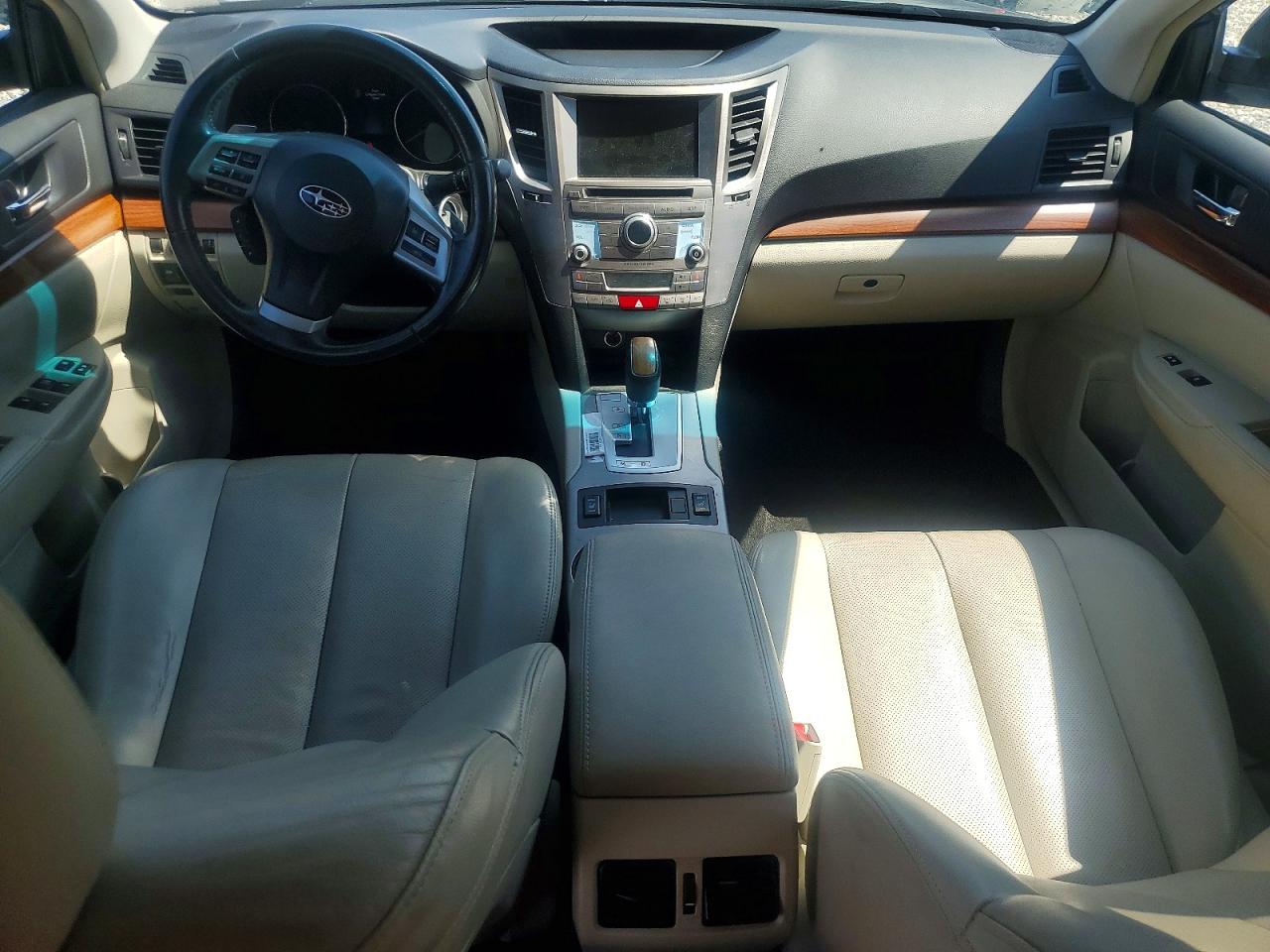 2014 SUBARU OUTBACK