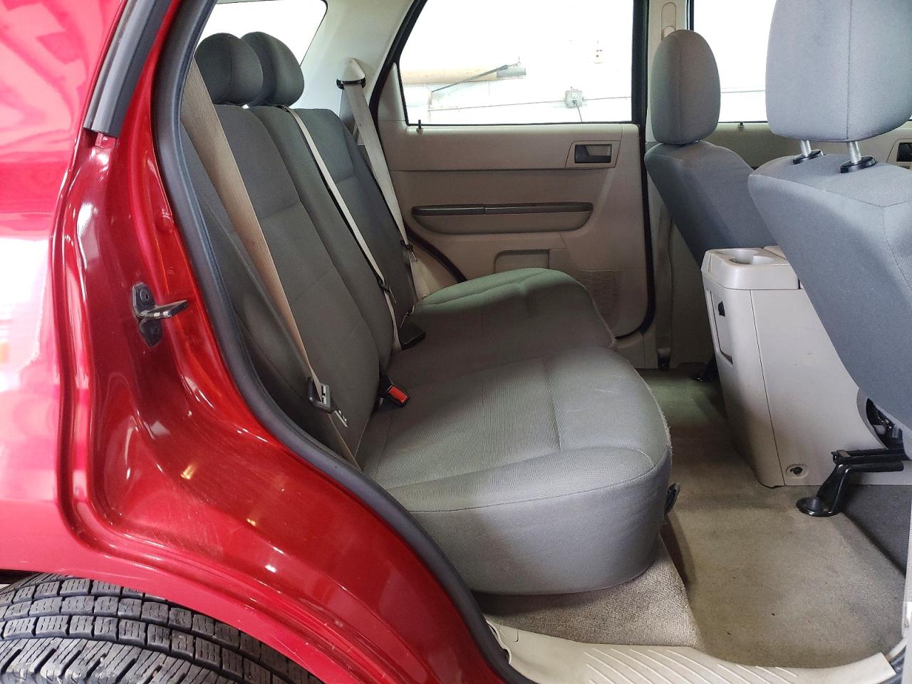 2009 FORD ESCAPE